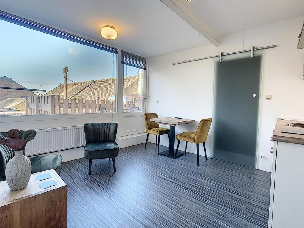 The Town Hotel Studios Appartments Zuidzande Eksteriør bilde